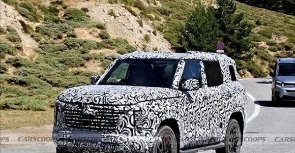 股票配资门户官网 变身方盒子或年底亮相 全新三菱帕杰罗谍照曝光